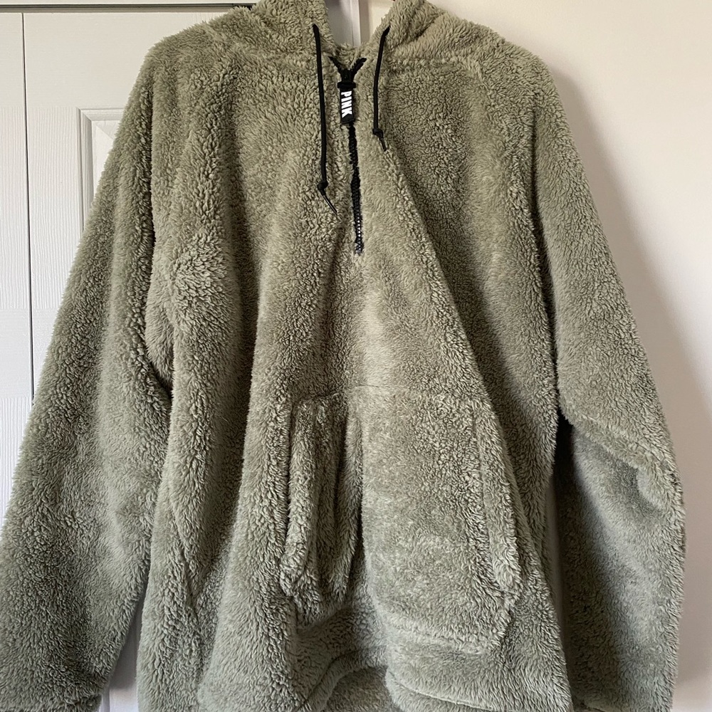 Victoria’s Secret Pink Hooded Sherpa